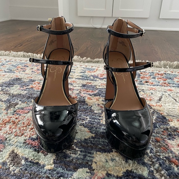 Jessica Simpson Black Platform Heels - Picture 3 of 7